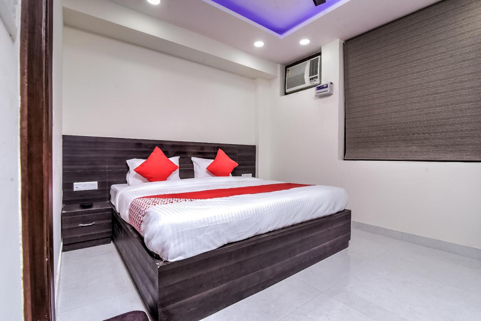 Hotel Aerostar Gold - Opposite Max Healthcare 德里 外观 照片